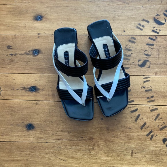 Byblos black and white sandal - Picture 2 of 7